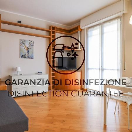 Italianway - Dei Tulipani 4 Apartment Milan Bagian luar foto