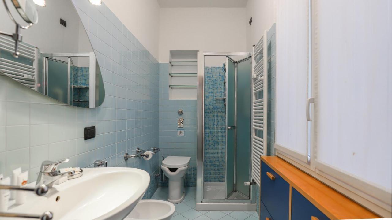 Italianway - Dei Tulipani 4 Apartment Milan Bagian luar foto