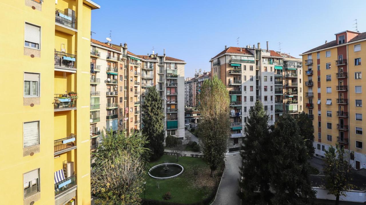 Italianway - Dei Tulipani 4 Apartment Milan Bagian luar foto